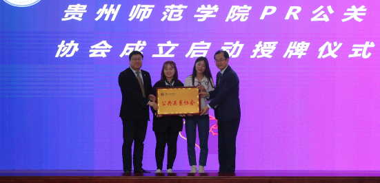 QQ截图20190602103252.png QQ截图20190602103252.png